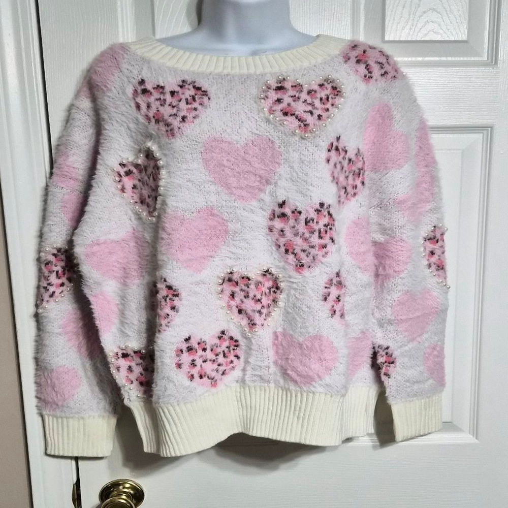 Pink and White Leopard Print Heart Pattern Women's Sweater Size Large NWOT - Picture 3 of 15